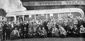 Old Wyndford Vaults Maryhill Road 1953